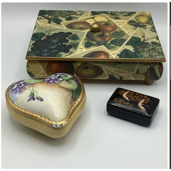 3 lot: Limoges Hand Painted Trinket Box, Decoline NY Lidded Box, & Lacquered - Picture 1 of 16